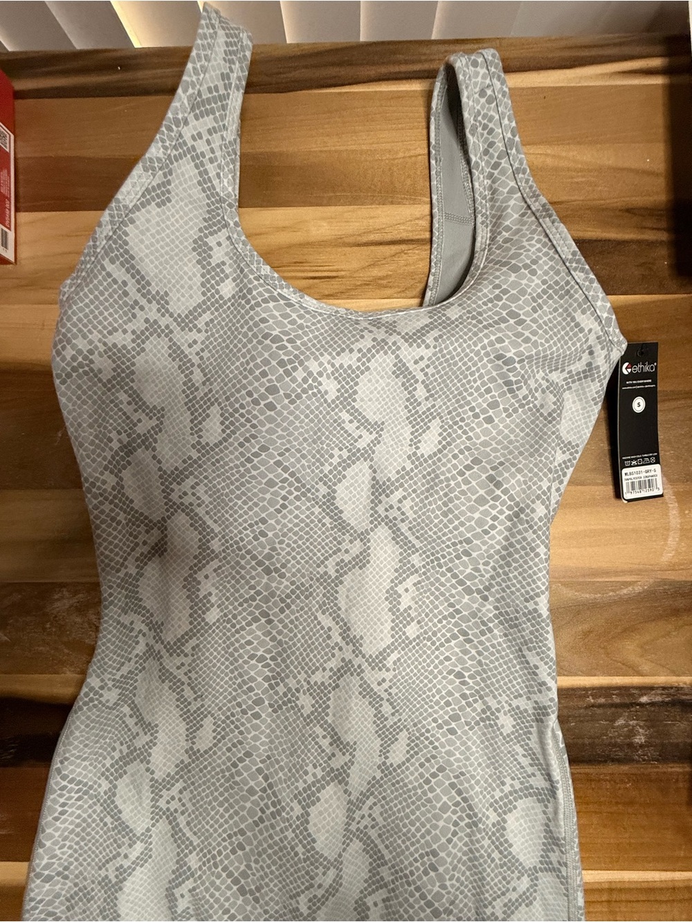 NWT Full-Length Scoop Neck Bodysuit — Size Small